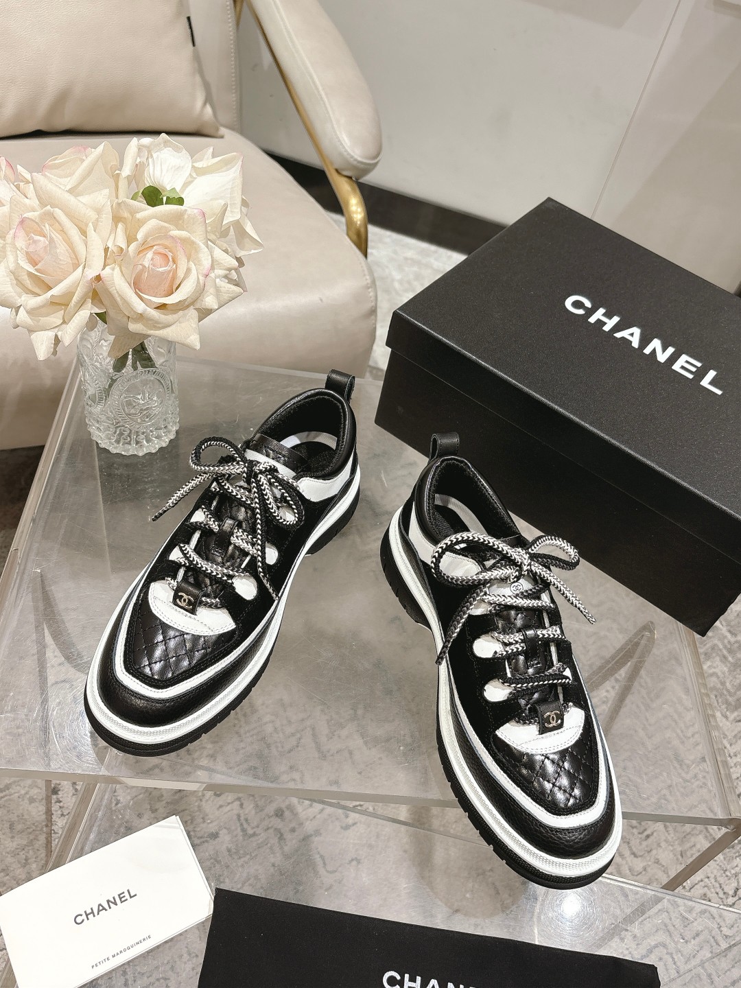 Women's high heels